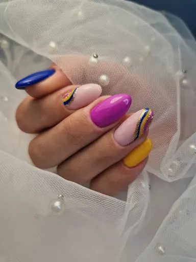 Sillu-Stylizacja Paznokci Ewelina Kaczmarek